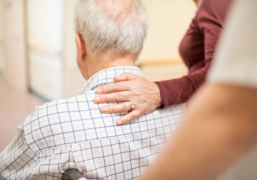 人工智能如何帮助居家养老？